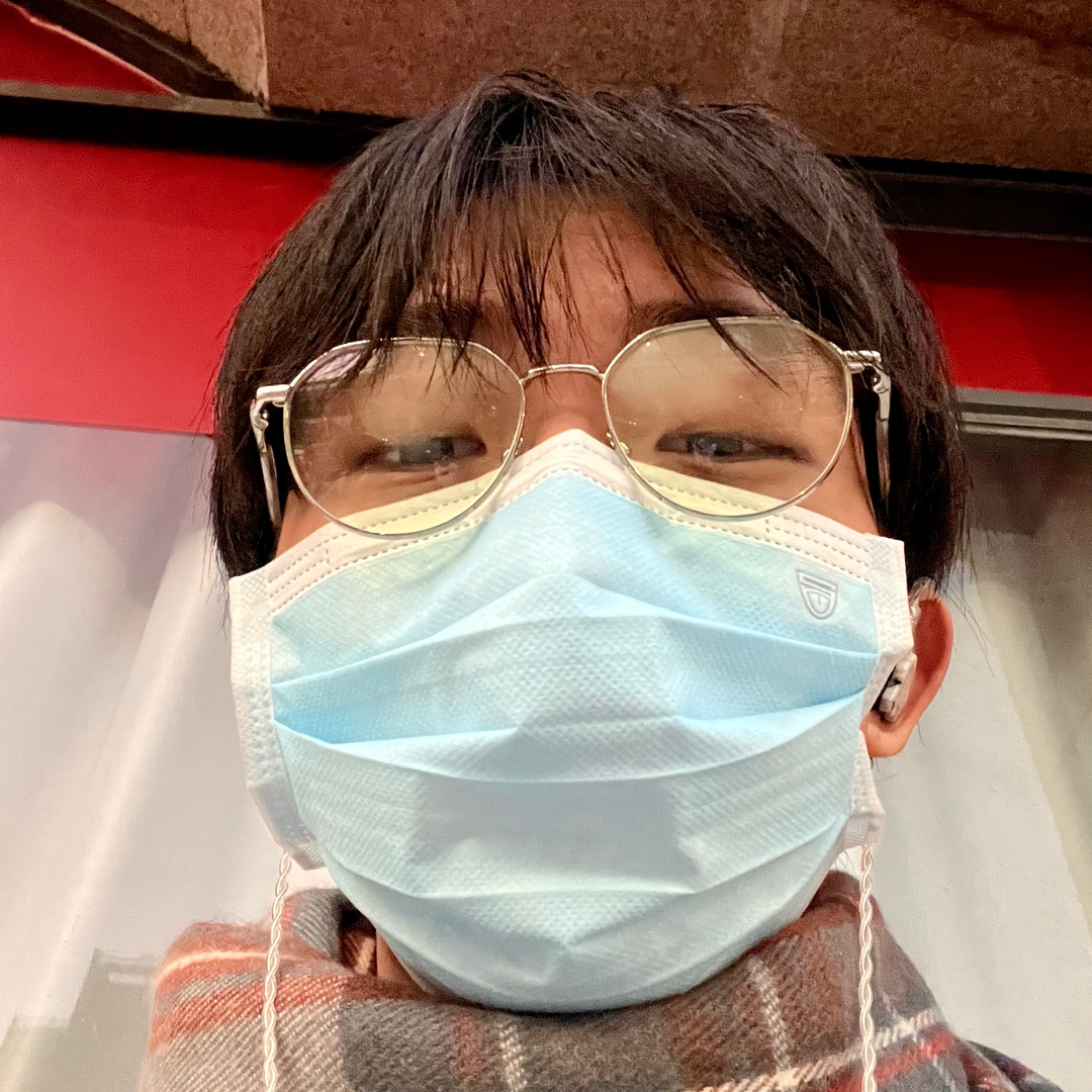 alt:当时疫情仍未解封,还需要带着大口罩